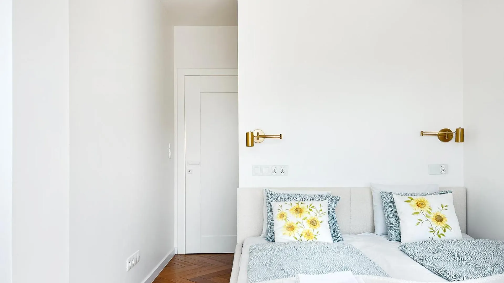 Premium Apartment Vistula Terraces Cracow City Center Krakow 0*,  Poland